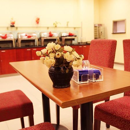 Hanting Express Qingdao South Chongqing Road מראה חיצוני תמונה