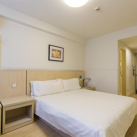 Hanting Express Qingdao South Chongqing Road מראה חיצוני תמונה