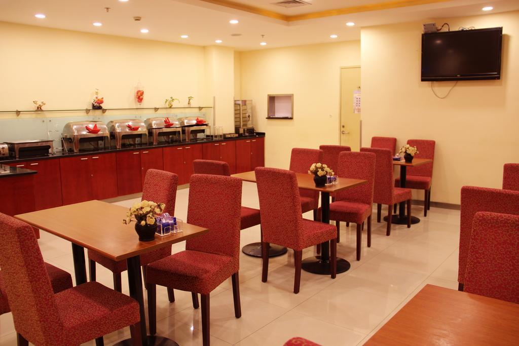 Hanting Express Qingdao South Chongqing Road מראה חיצוני תמונה