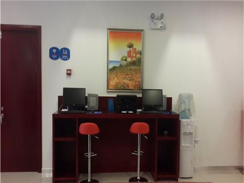 Hanting Express Qingdao South Chongqing Road מראה חיצוני תמונה