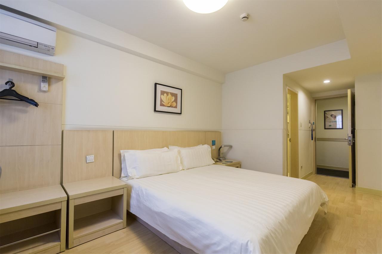 Hanting Express Qingdao South Chongqing Road מראה חיצוני תמונה