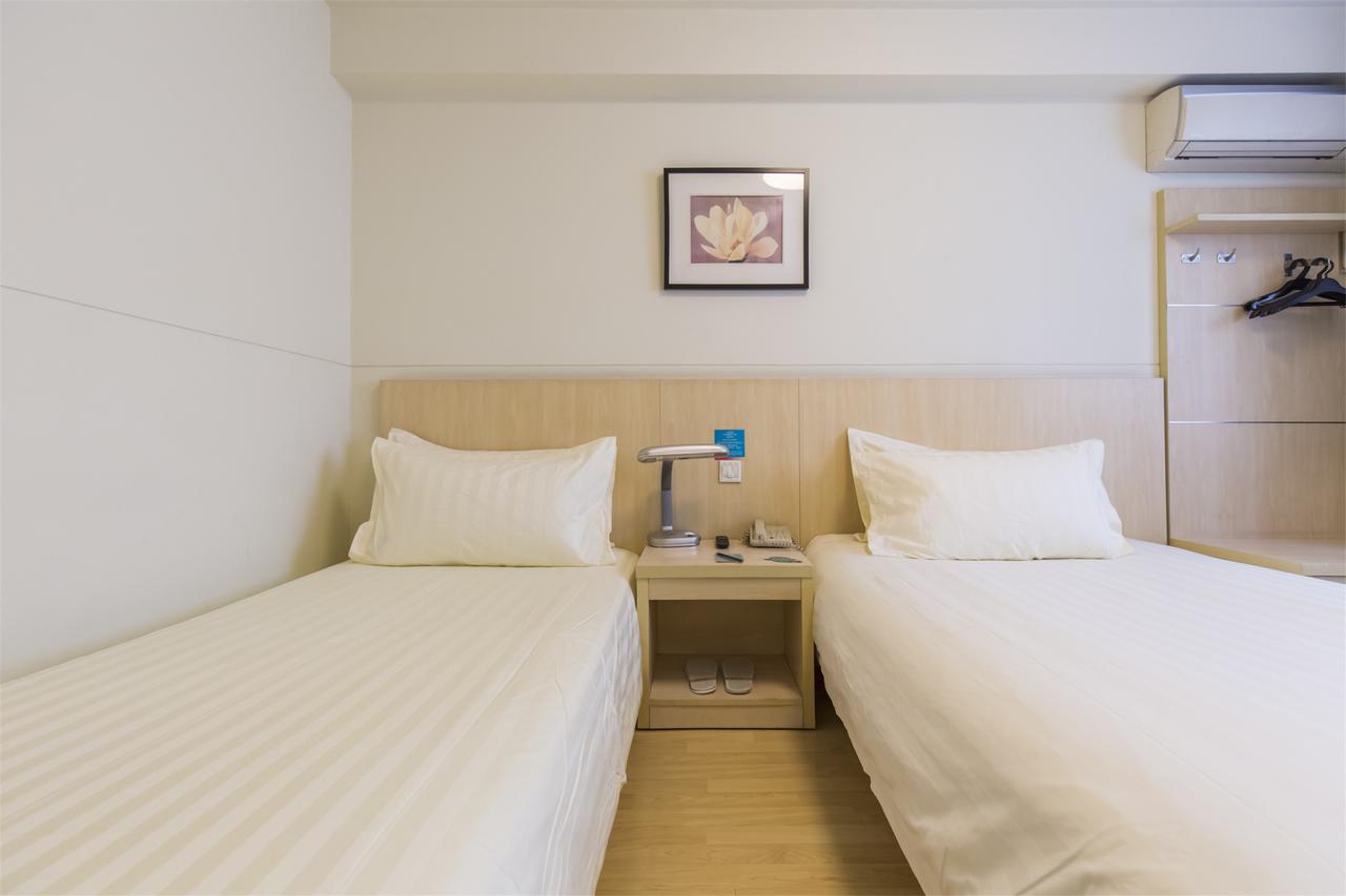 Hanting Express Qingdao South Chongqing Road מראה חיצוני תמונה